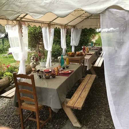Le De Thalie Bed & Breakfast *